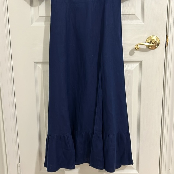 Reformation Belgium Linen Puff Sleeve Smocked Dress in Danube Blue Size 6 - Picture 9 of 14